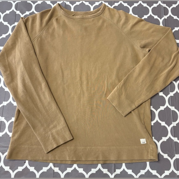 Vuori Women’s Restore Long Sleeve Lightweight Sweatshirt Size Medium - Picture 2 of 7